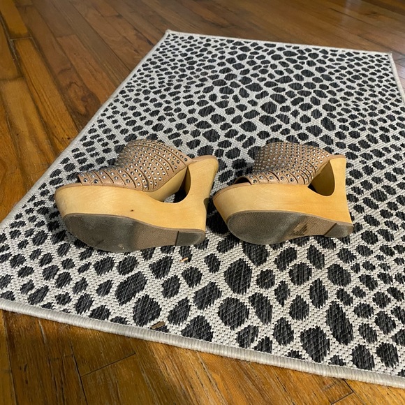 Steve Madden Platform Cutout Wedge Heeled Sandal - Picture 2 of 4